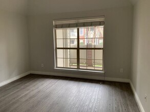 12156 Penderview Terrace in Fairfax, VA - Building Photo - Building Photo