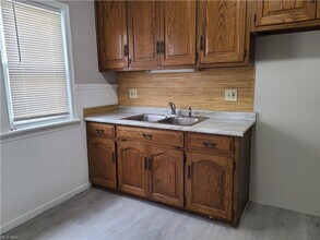 3431 Altamont Rd in Cleveland, OH - Building Photo - Building Photo