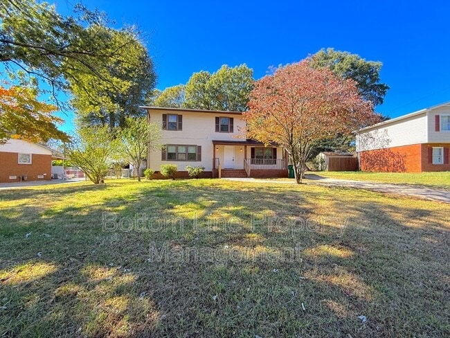 property at 3315 Wiseman Dr