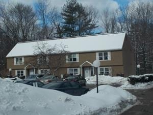 Country Manor Apartments