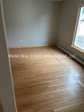 118 Grove St in Bangor, ME - Building Photo - Building Photo