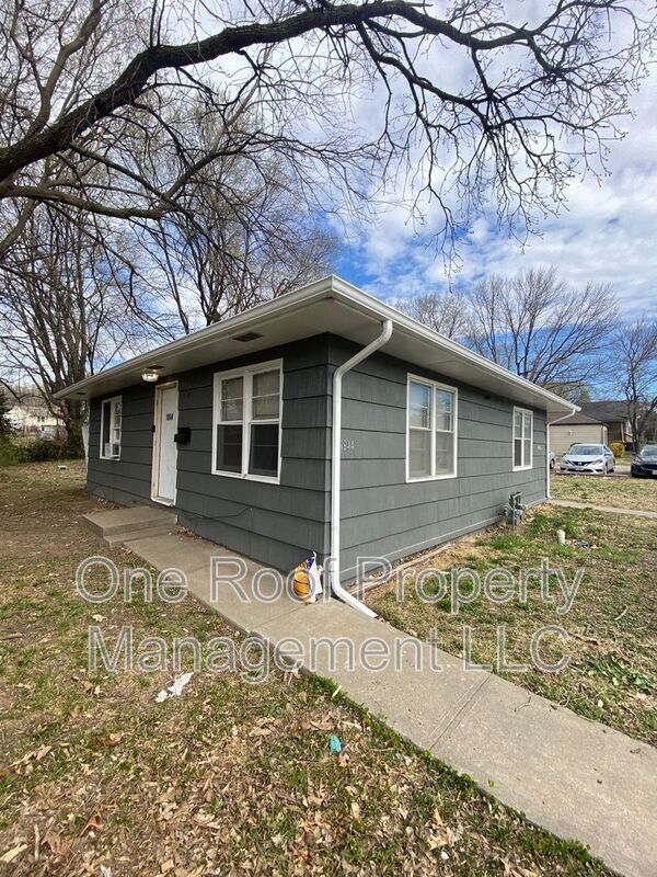 property at 1844 Glendale Ave