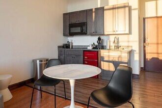 525 N 11th St in Philadelphia, PA - Building Photo - Building Photo
