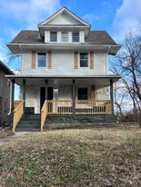 3029 Woodland Ave in Kansas City, MO - Building Photo