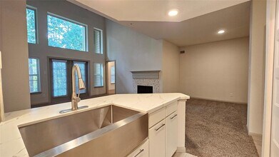 1200 S Dairy Ashford Rd, Unit 1551 in Houston, TX - Building Photo - Building Photo