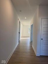 7581 Fallsworth Dr in Avon, IN - Building Photo - Building Photo