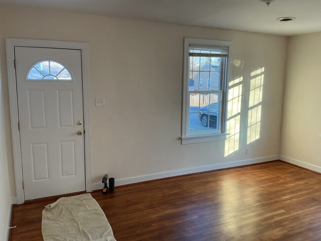 5316 Smith Ave in Richmond, VA - Foto de edificio - Building Photo