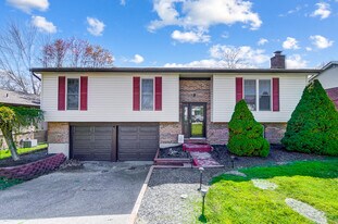 10 Timberview Ct in Highland Heights, KY - Building Photo