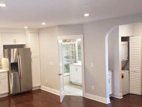 4th in San Diego, CA - Building Photo - Building Photo