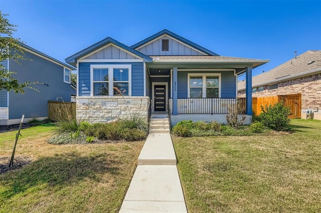 property at 2717 Grizzly Wy