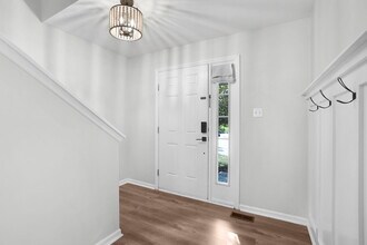 413 Montclair Tower Dr in St. Charles, MO - Building Photo - Building Photo