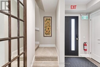 110 Fairway Ct in Blue Mountains, ON - Building Photo - Building Photo