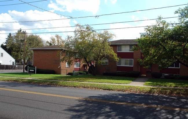 Woodlawn Gardens in Syracuse, NY - Foto de edificio - Building Photo