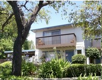 Capitola Cove in Capitola, CA - Foto de edificio - Building Photo