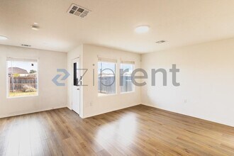 12104 Scarlet Sleeve Wy in Austin, TX - Building Photo - Building Photo