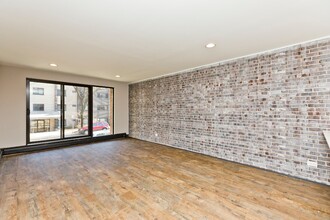 512 W Wrightwood Ave, Unit 3E in Chicago, IL - Building Photo - Building Photo