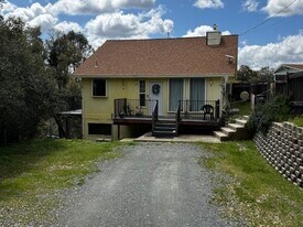 21498 Longeway Rd in Sonora, CA - Building Photo