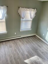 62 E Water St, Unit 62 E water street apt 1 in Taunton, MA - Foto de edificio - Building Photo