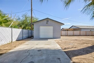 1300 E Nelson Ave in North Las Vegas, NV - Building Photo - Building Photo
