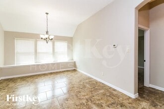 6901 Canyon Rim Dr in Fort Worth, TX - Foto de edificio - Building Photo