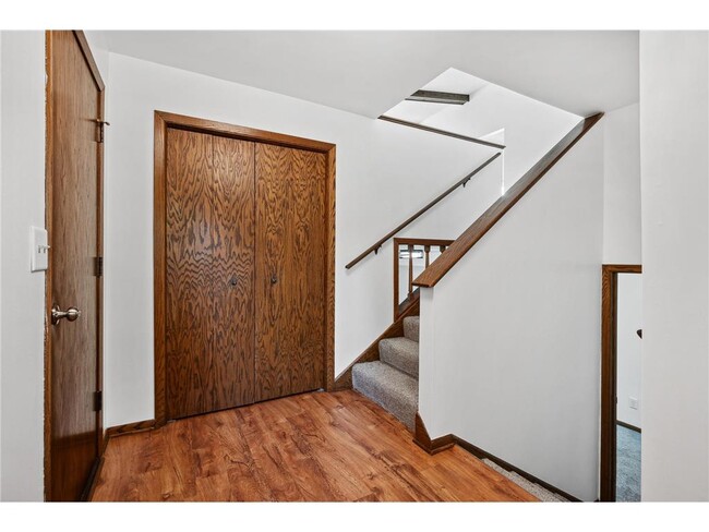 91 Egret Blvd NW in Minneapolis, MN - Building Photo - Building Photo
