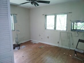 4521 Oakwood Ave in St. Louis, MO - Building Photo - Building Photo