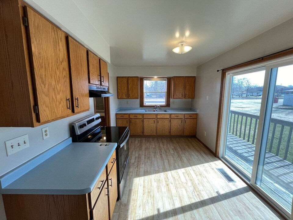 622 Grand St in Oshkosh, WI - Building Photo