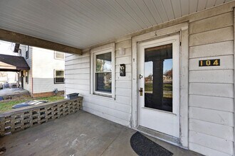 104 Taylor Blvd in Vine Grove, KY - Building Photo - Building Photo