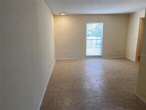8133 Troxler Dr in Orlando, FL - Building Photo - Building Photo
