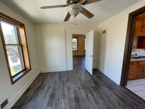 507 E 8th St in Winona, MN - Foto de edificio - Building Photo