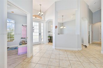 621 NW 37th Ave in Cape Coral, FL - Building Photo - Building Photo