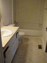 1760 Beechwood Ave NE, Unit Beechwood in North Canton, OH - Building Photo - Building Photo