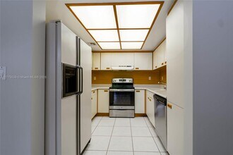 9015 SW 125th Ave in Miami, FL - Building Photo - Building Photo