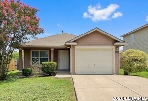 6926 Opal Cliffs in Converse, TX - Building Photo