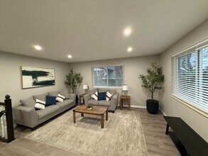 5916 Newcombe Ct in Arvada, CO - Foto de edificio - Building Photo