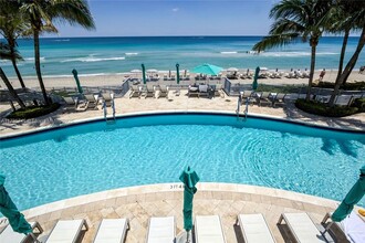 3535 S Ocean Dr in Hollywood, FL - Building Photo - Building Photo