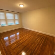 16 Euston St in Brookline, MA - Building Photo - Building Photo