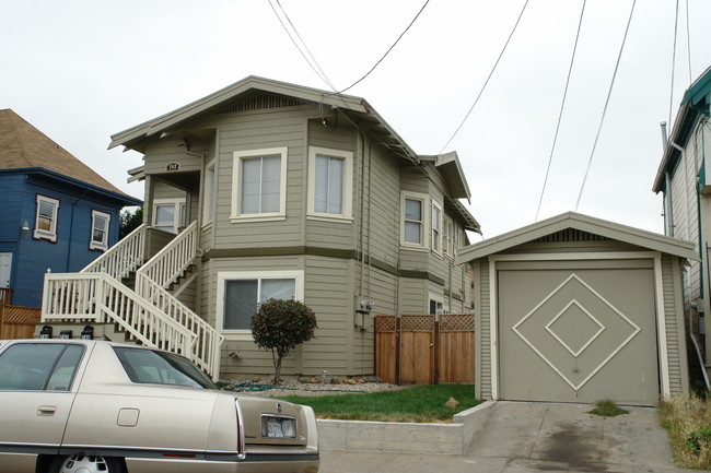 740-744 45th St in Oakland, CA - Foto de edificio - Building Photo