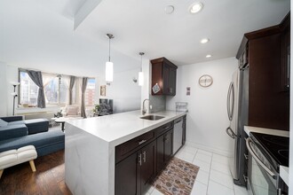20 2nd St in Jersey City, NJ - Building Photo - Building Photo