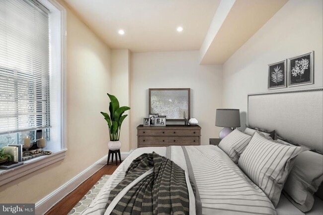 704 S Washington Square in Philadelphia, PA - Building Photo - Building Photo