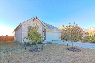 113 Rocking R Ct in Georgetown, TX - Building Photo - Building Photo