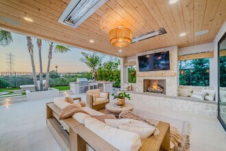 1358 Nightshade Rd in Carlsbad, CA - Building Photo - Building Photo