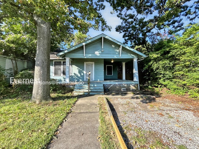 property at 2516 Duncan Ave