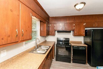 565 Camellia Rd in Birmingham, AL - Building Photo - Building Photo