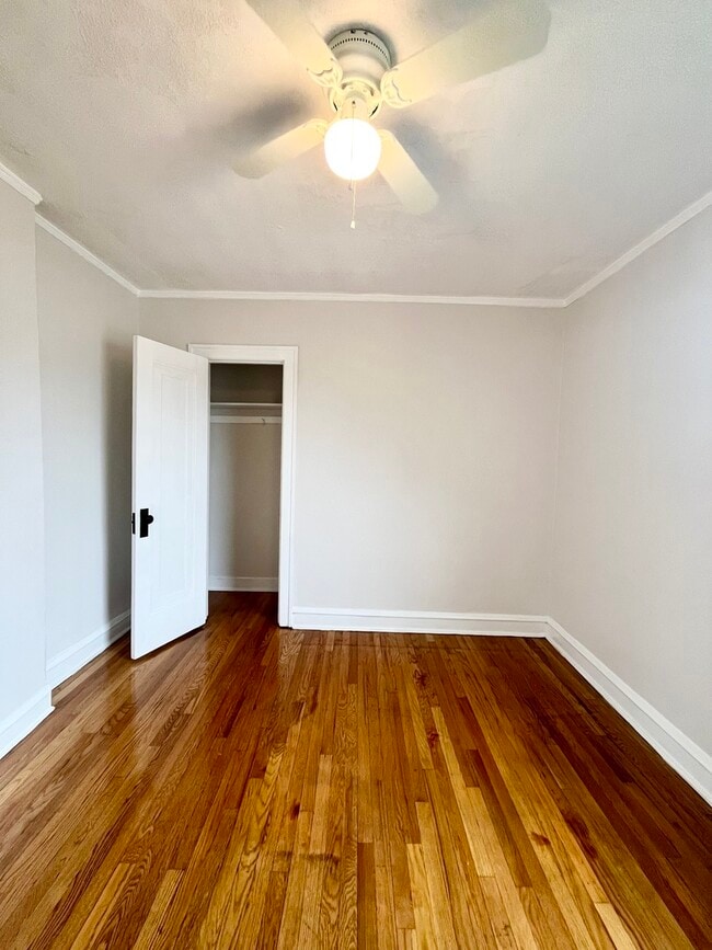 5838 W Altgeld St in Chicago, IL - Building Photo - Building Photo