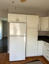 1039 David Dr, Unit 2E in Bensenville, IL - Building Photo - Building Photo