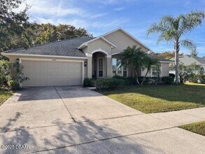 6820 Stoneheath Ln in Port Orange, FL - Building Photo - Building Photo