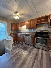 2068 S 18th St in Lincoln, NE - Building Photo - Building Photo