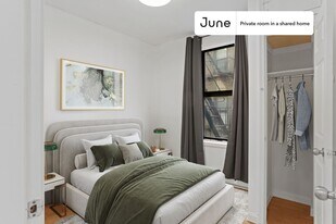 Room in Shared 3 bed/1 bath home in New York, NY - Building Photo