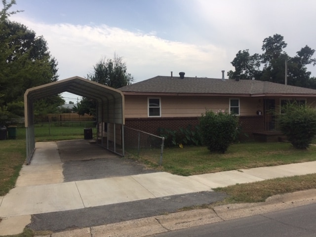 property at 1000 Bishop Lindsey Ave